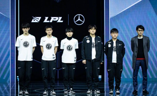 幽静小道上 幽静小道上